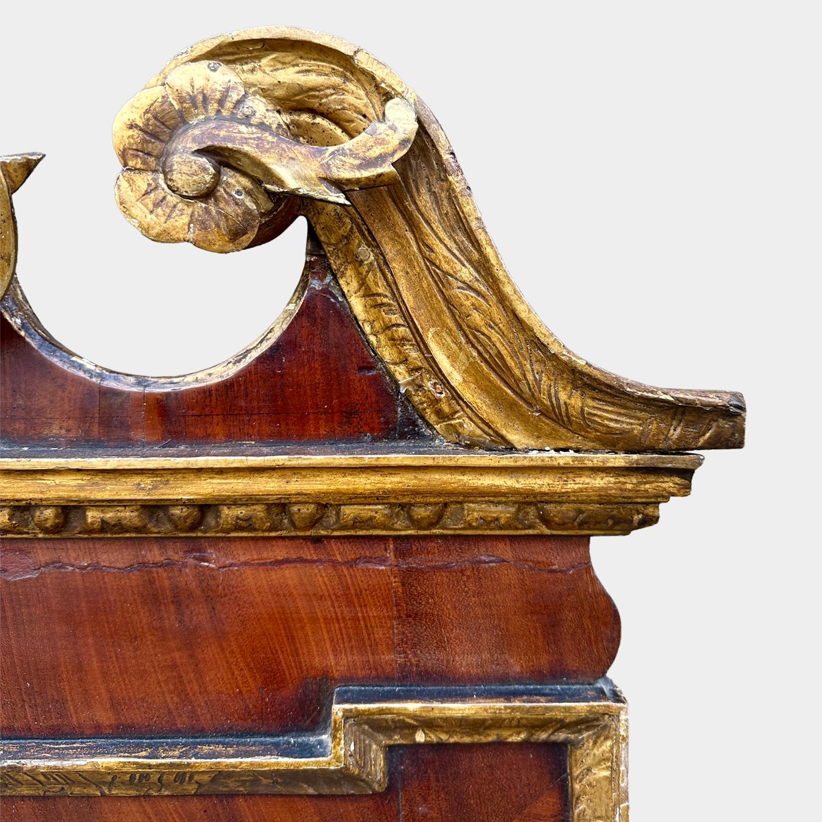 A Walnut And Giltwood George II Pier Mirror - Image 11