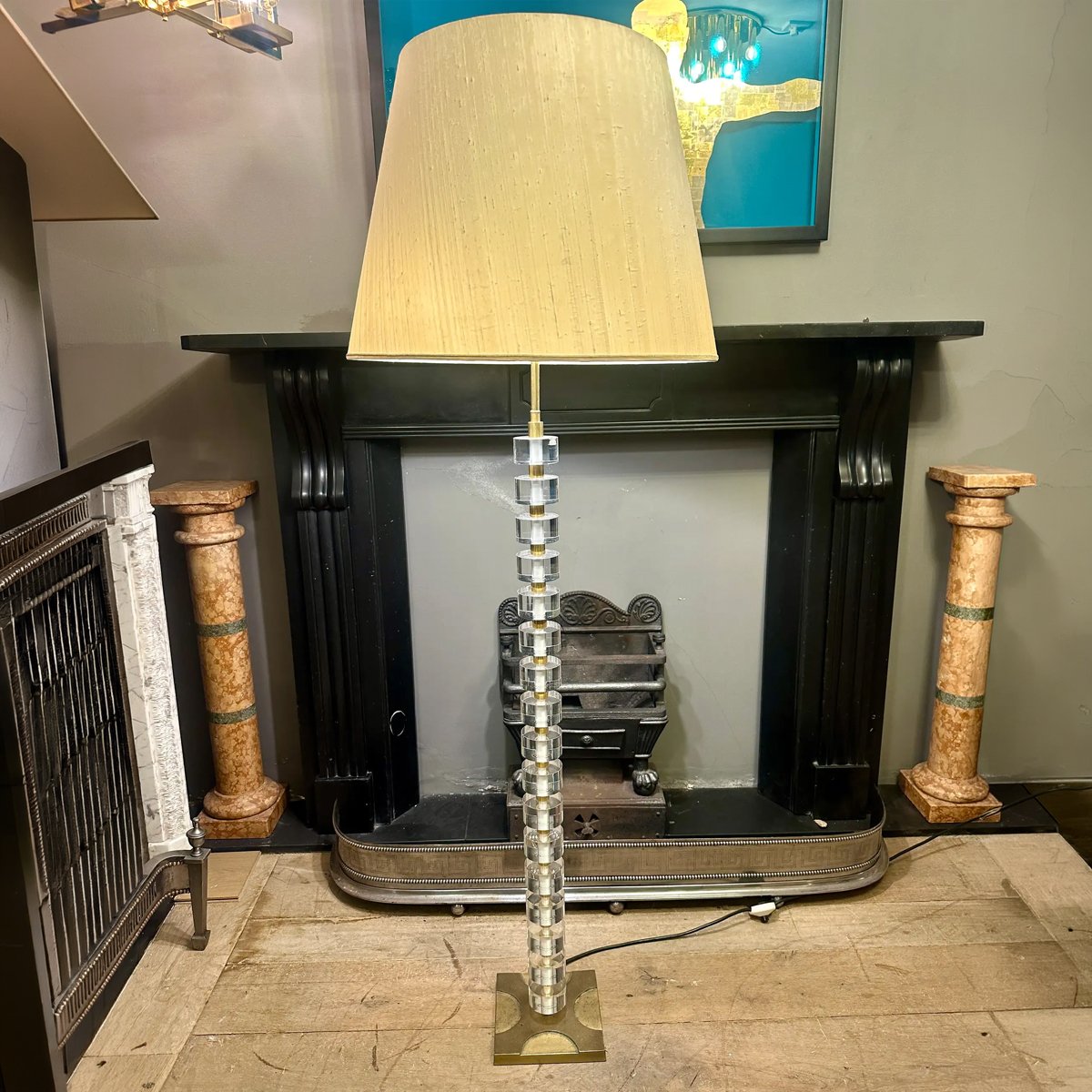 1970s Brass and Lucite Floor Lamp with Textured Base and Linen Shade - Image 9